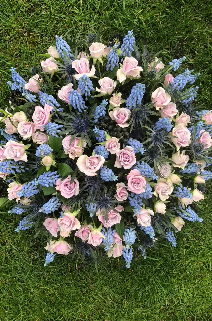 Funeral Posy | Sympathy & Memorial Flowers