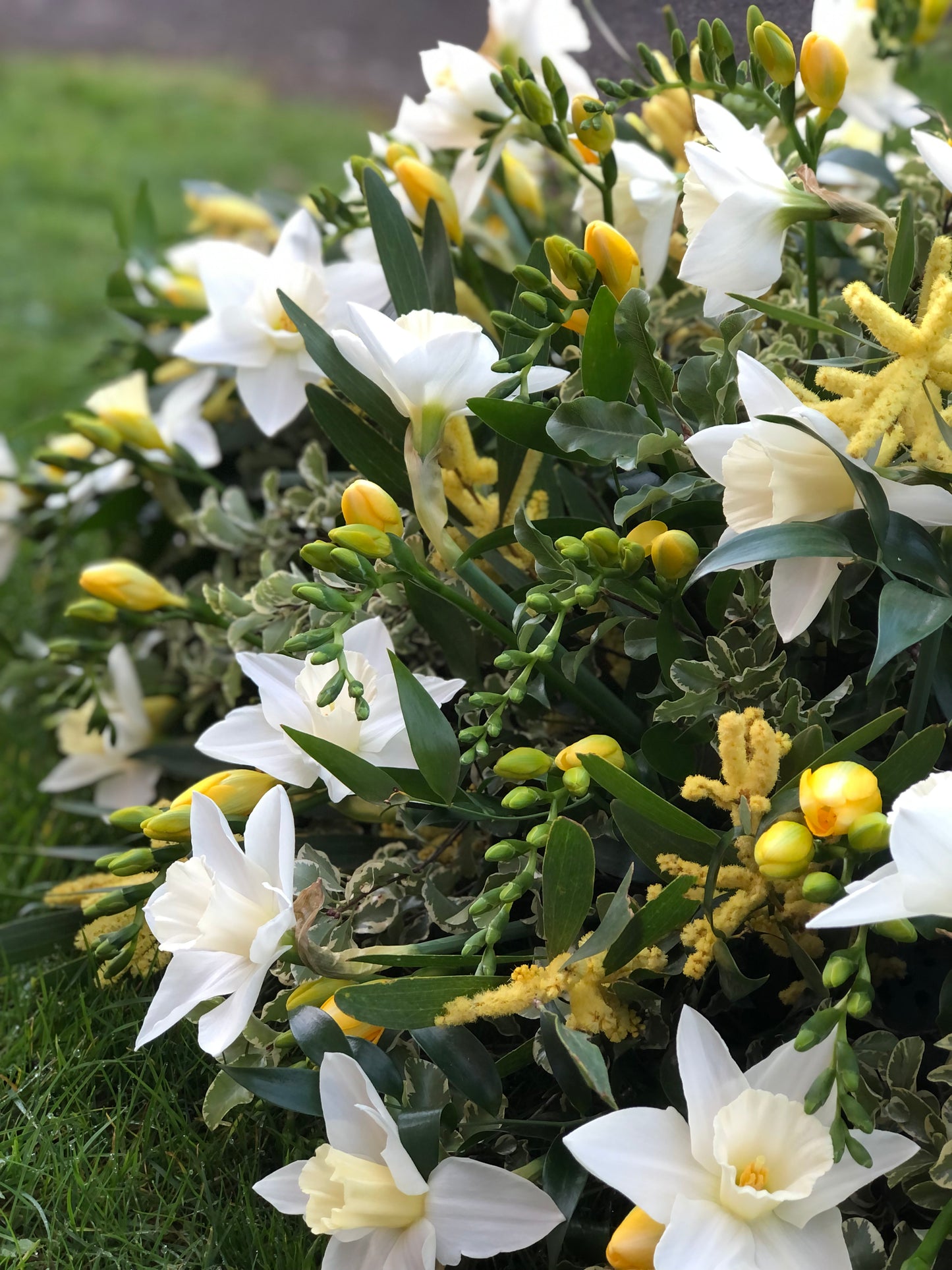 Casket Spray – Bespoke Funeral Tribute Flowers, South East London