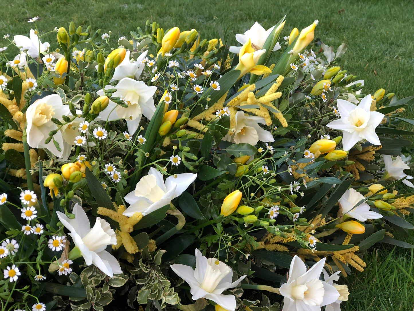 Casket Spray – Bespoke Funeral Tribute Flowers, South East London