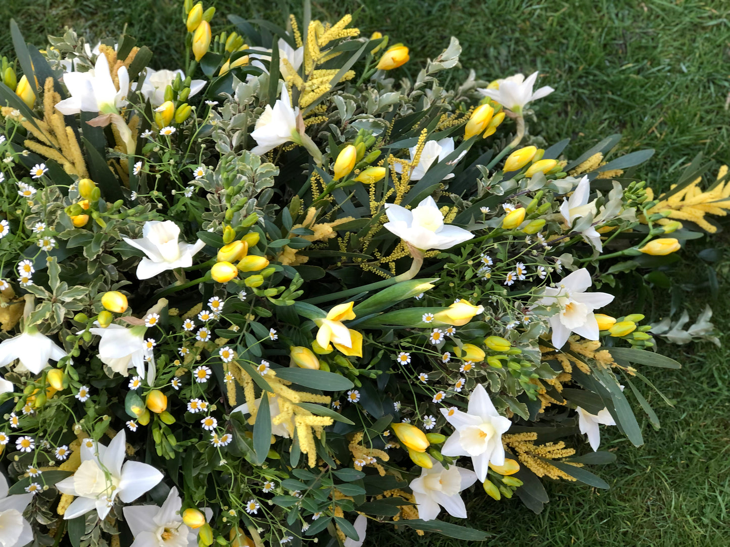 Casket Spray – Bespoke Funeral Tribute Flowers, South East London
