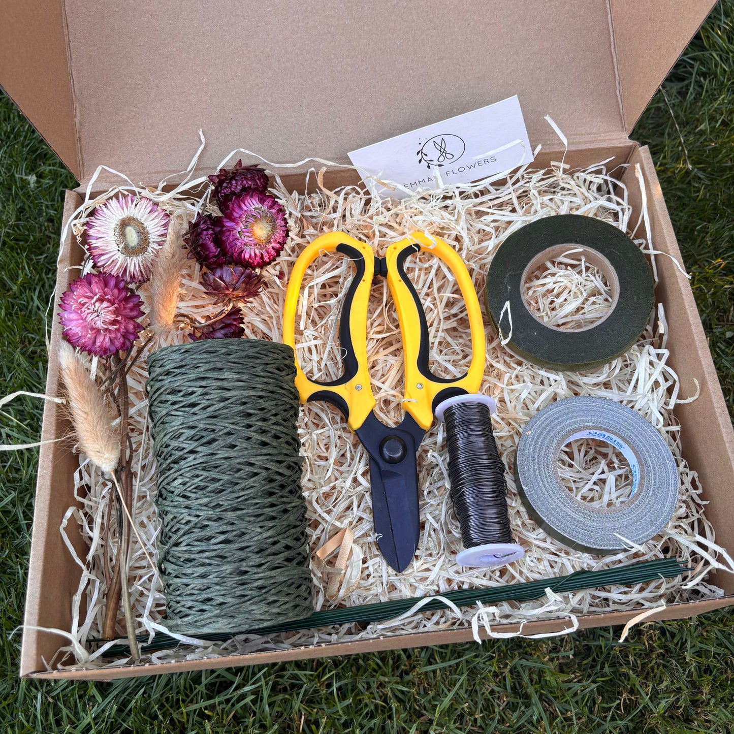 Floristry Starter Kit — Beginner Florist Tools Gift Set