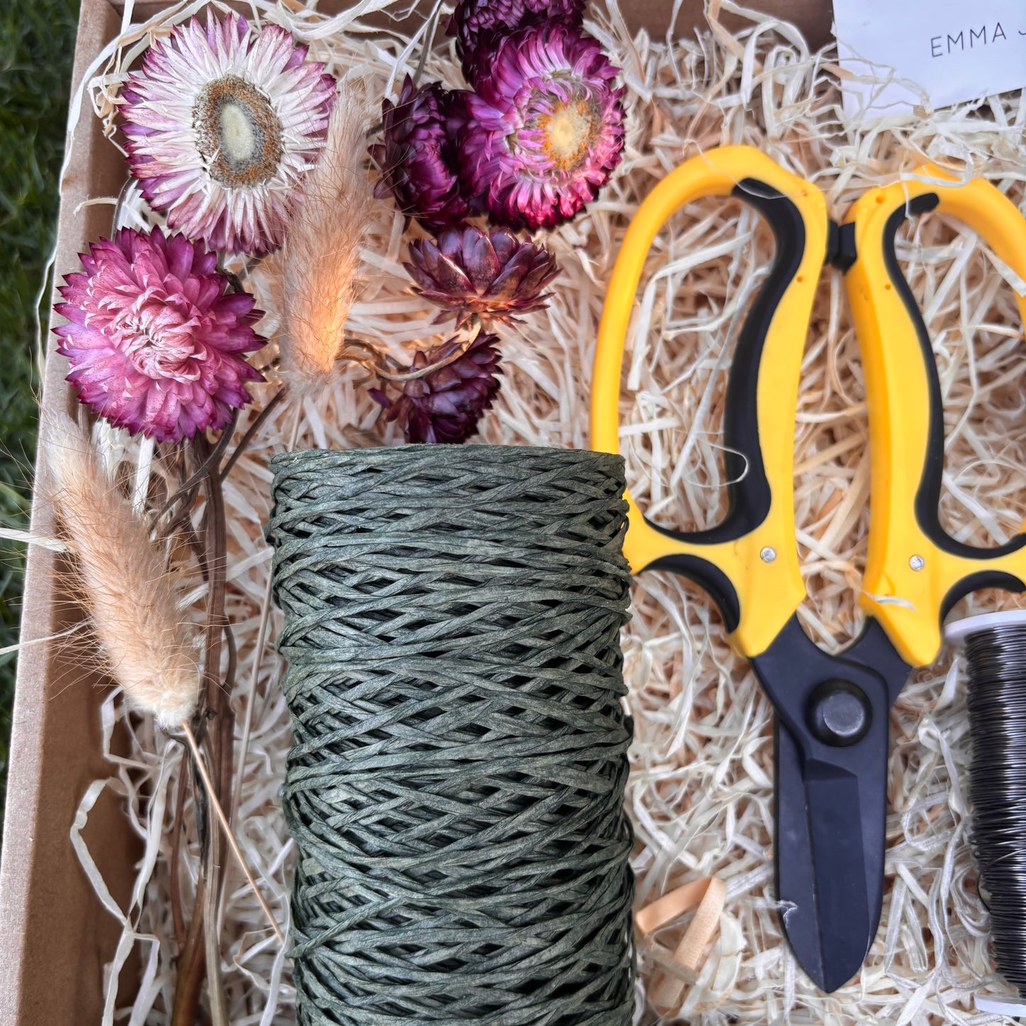 Floristry Starter Kit — Beginner Florist Tools Gift Set