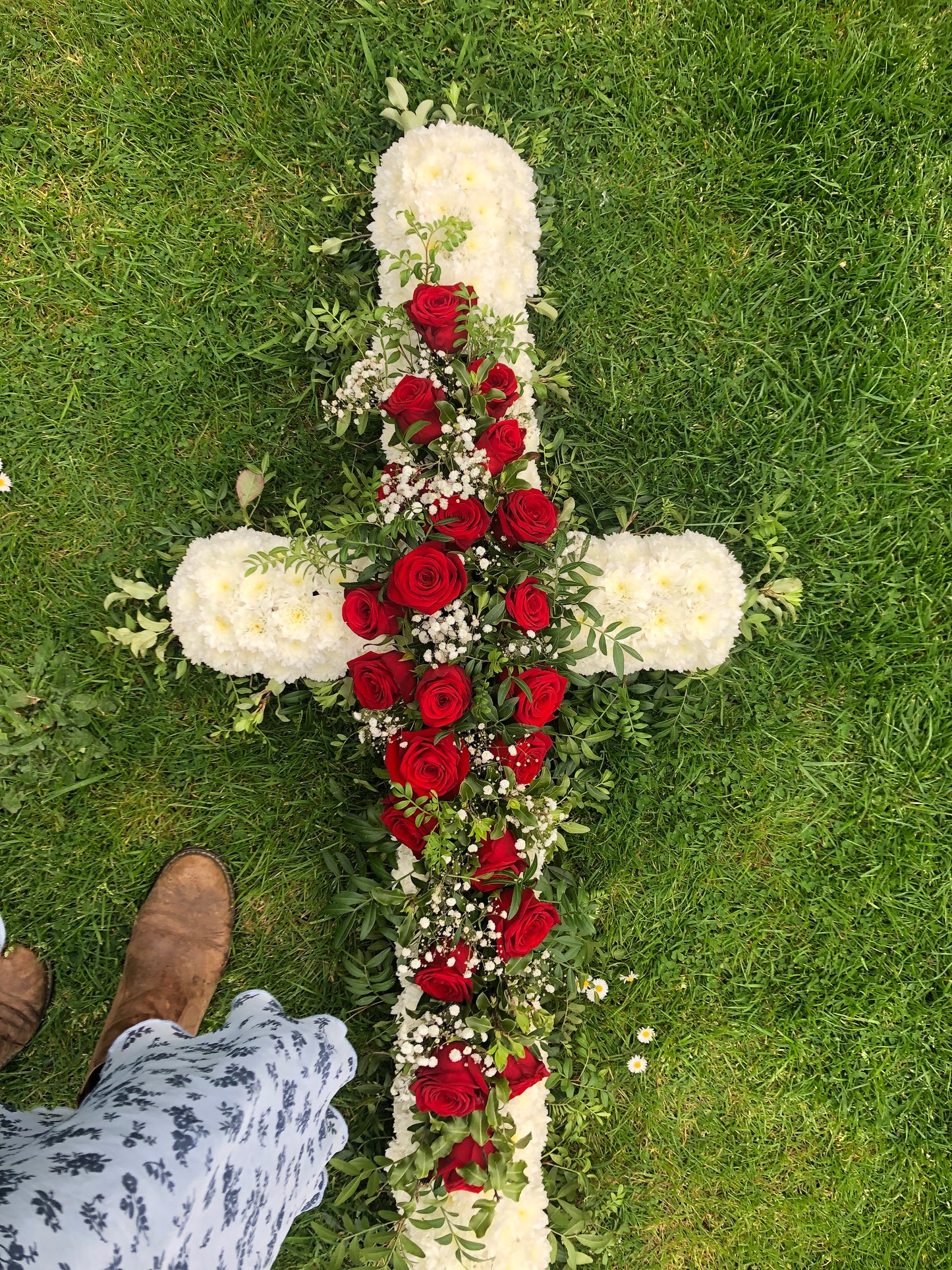Casket Cross – Funeral Tribute Flowers
