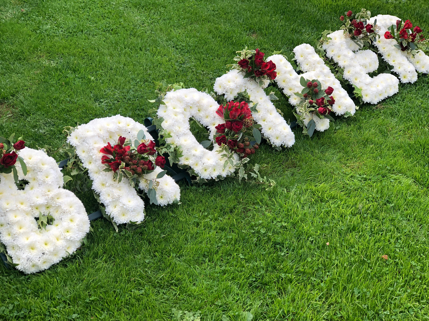 Letter-Shaped Funeral Tribute – Brother (Red & Berry)