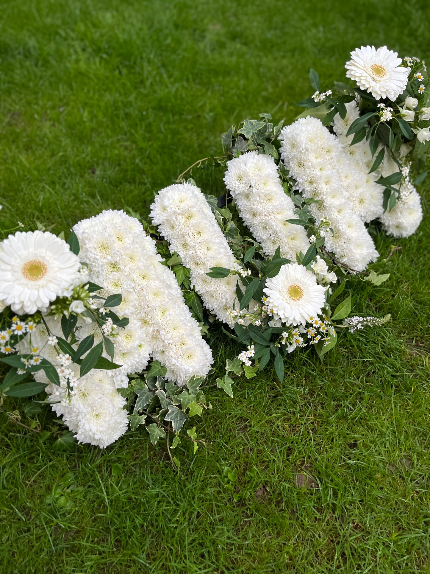 Letter-Shaped Funeral Tribute – Mum
